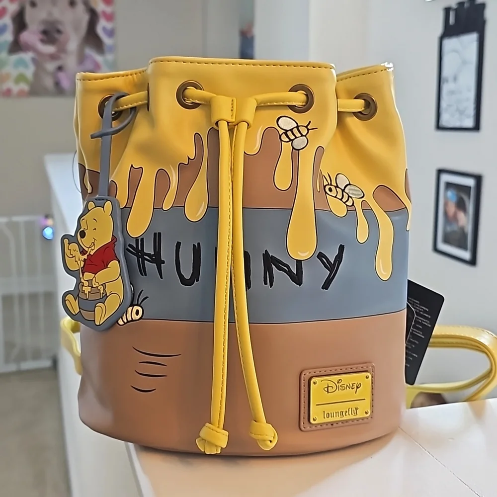 NWT Loungefly Winnie the Pooh 95th Anniversary Bucket Bag/New matching Wallet